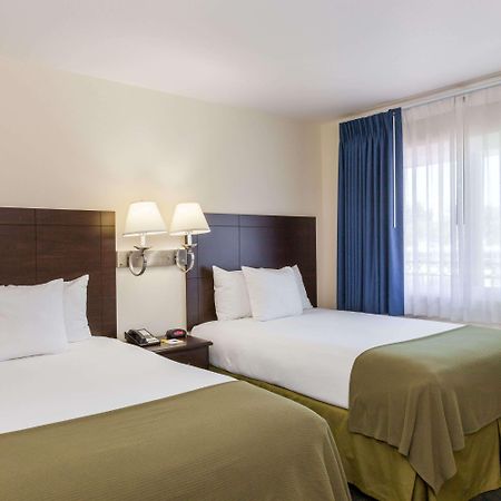 Days Inn By Wyndham Santa Maria Dış mekan fotoğraf