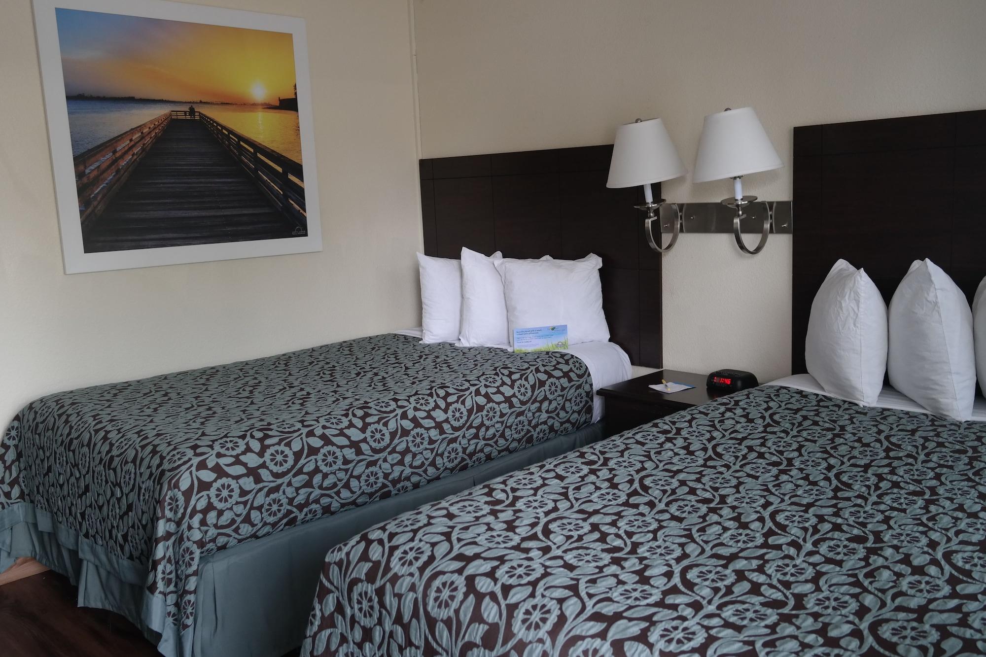 Days Inn By Wyndham Santa Maria Dış mekan fotoğraf