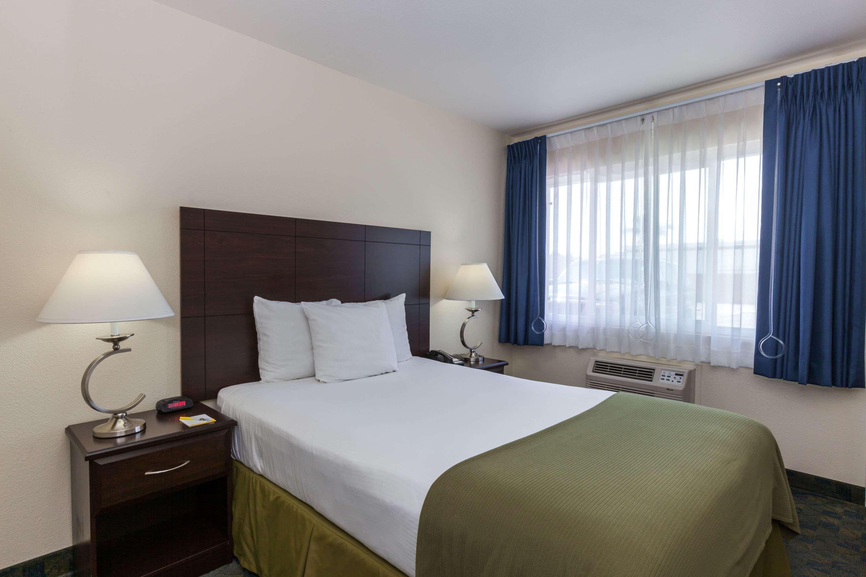 Days Inn By Wyndham Santa Maria Dış mekan fotoğraf